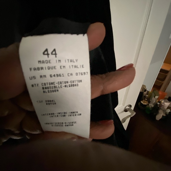 United colours of Benetton black velvet blazer. - Picture 4 of 6